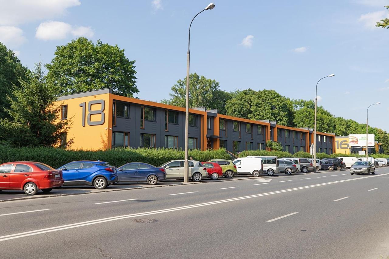 Batorego 18 - White - 450M Stacja Metra Pola Mokotowskie, 800M Biblioteka Narodowa, 20M Piekny Park Pola Mokotowskie, 800M Do Sgh - Wifi - Smart Tv - Good Apartments Warsaw Luaran gambar